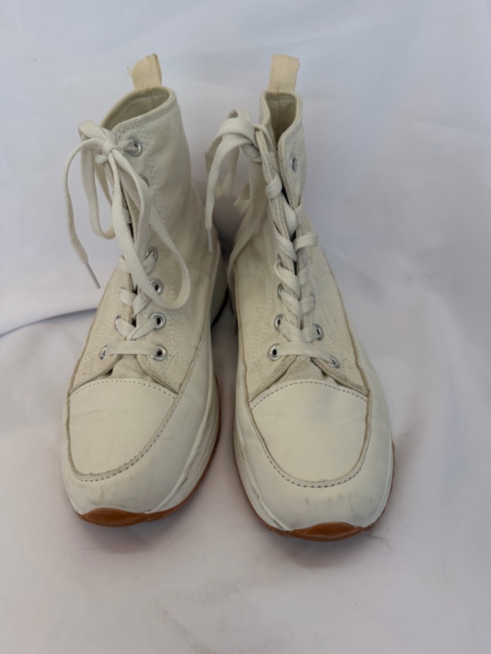 MADRAG Cream High-Top Lace-Up Platform Sneakers with Contrasting Lug Sole - Picture 6 of 15